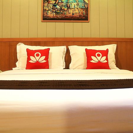 Zen Rooms Bukit Tunggul Bandung Exteriör bild