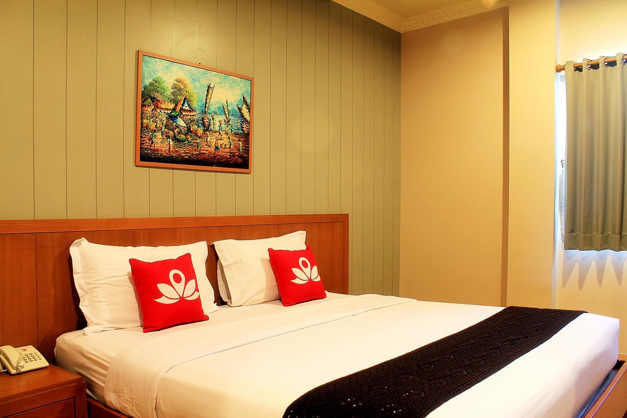 Zen Rooms Bukit Tunggul Bandung Exteriör bild